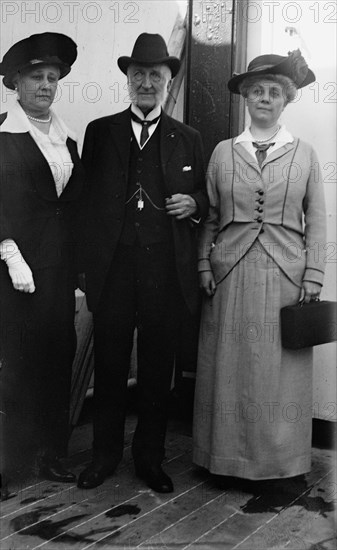 Mrs. Von Andre -- C.M. Depew and wife, between c1910 and c1915. Creator: Bain News Service.