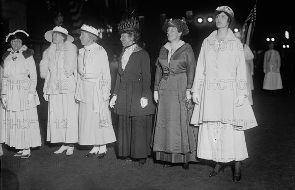 Mrs. T. Hitchcock, Lota Robinson, Mrs. Roosevelt & Miss Alexander, between c1915 and c1920. Creator: Bain News Service.