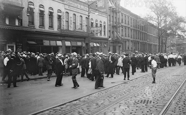 Car strikers, 1916. Creator: Bain News Service.