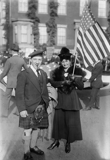 Harry Lauder & wife, between c1915 and c1920. Creator: Bain News Service.