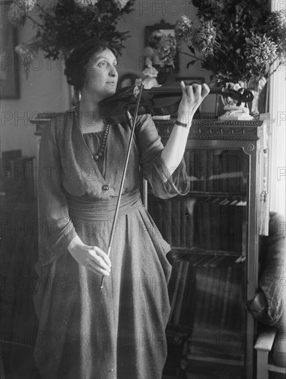 Rosalie Miller [playing violin], between c1915 and c1920. Creator: Bain News Service.