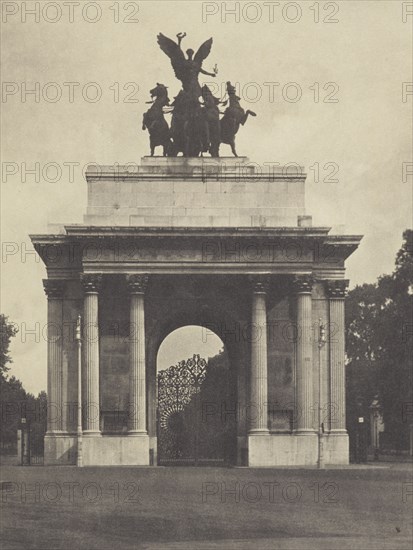 Constitution hill. From the album: Photograph album - London, 1920s. Creator: Harry Moult.