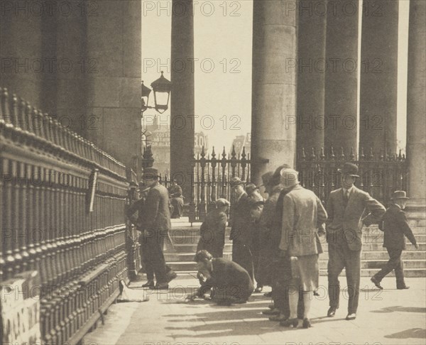 The pavement artist. From the album: Photograph album - London, 1920s. Creator: Harry Moult.