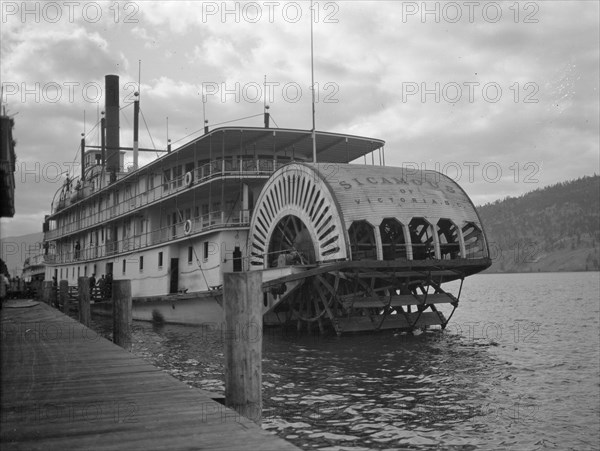 Paddle steamer, September 1921. Creator: Unknown.