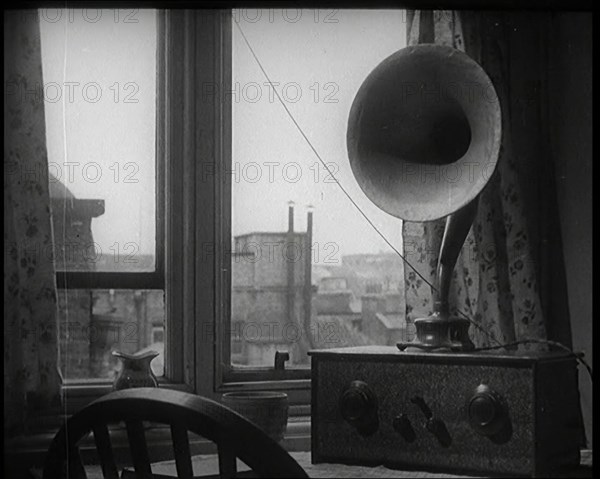 A Wireless on a Table Inside a Home, 1926. Creator: British Pathe Ltd.