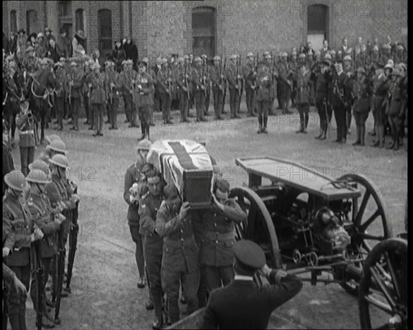 British Soldiers Carrying the Coffin of a British Soldier Draped in the Union Flag, 1920. Creator: British Pathe Ltd.