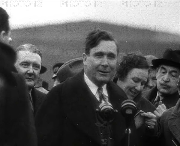 Wendell Willkie Talking to the Camera, 1941. Creator: British Pathe Ltd.