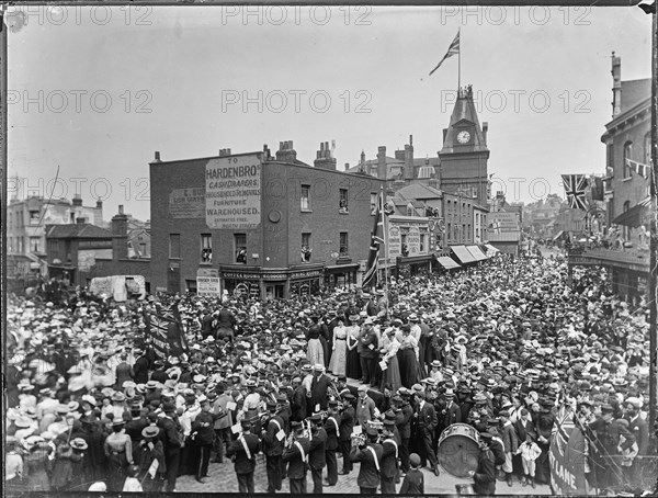 Wandsworth High Street, Wandsworth, Wandsworth, Greater London Authority, 1890-1910 Creator: William O Field.