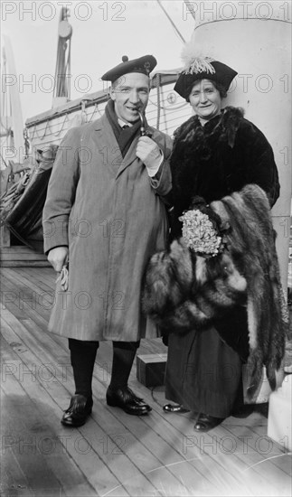 Harry Lauder and wife, 1914. Creator: Bain News Service.