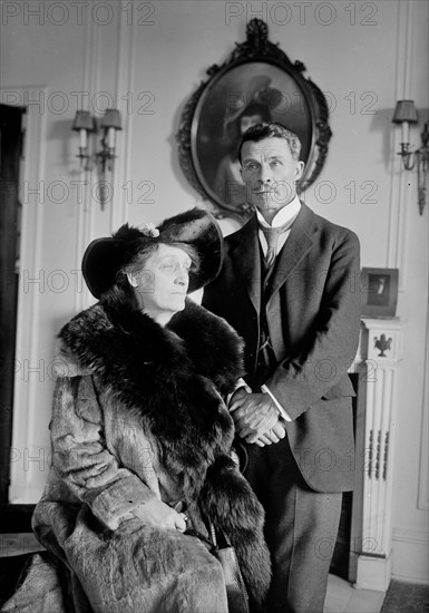 H.Y. Braddon & wife, 1918. Creator: Bain News Service.