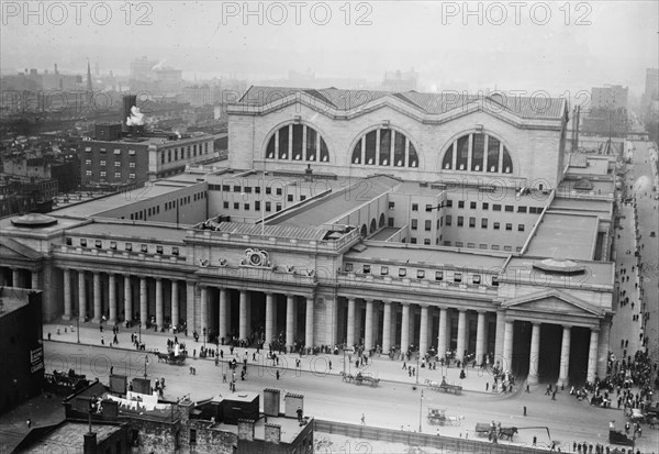 Penn. RR Station from Gimbel's N.Y., between c1910 and c1915. Creator: Bain News Service.