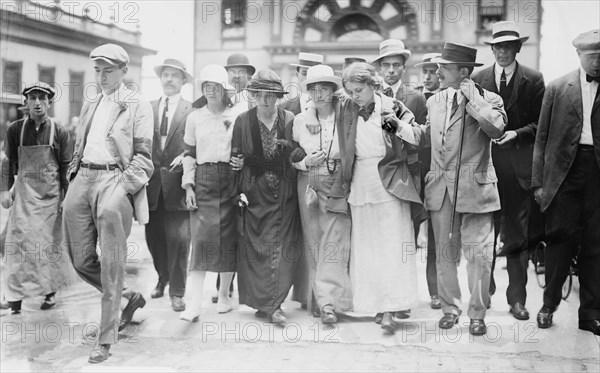 Lillian Rubel, Becky Edelson, Louise Berger and Berkman, 1914. Creator: Bain News Service.