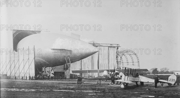 British airship "PARSEVAL" & army aeroplanes, between c1910 and c1915. Creator: Bain News Service.