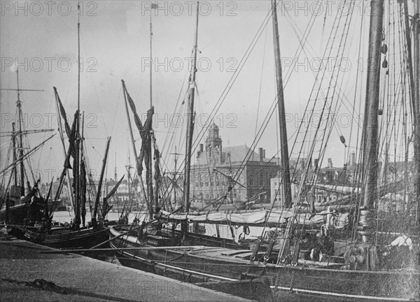 Yarmouth Harbor, 1915. Creator: Bain News Service.