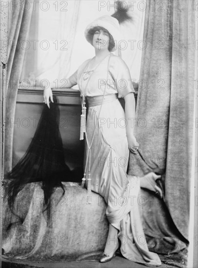 Mrs. J.C. Parish Jr., between c1910 and c1915. Creator: Bain News Service.