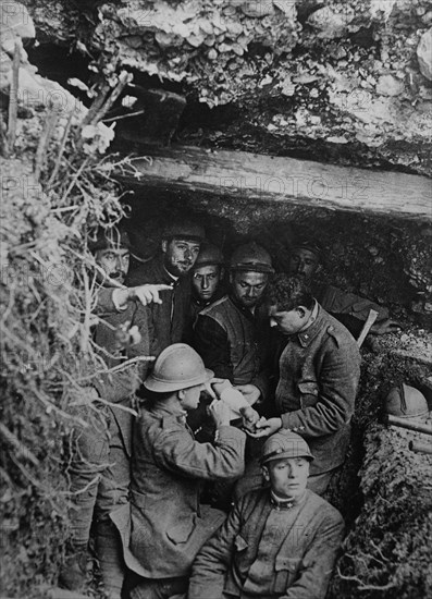 Bandaging wounded, between c1915 and c1920. Creator: Bain News Service.