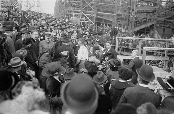 Schwab greets ship workers, 1918. Creator: Bain News Service.