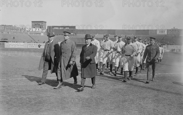 Sgt. Gibson & Yankees, 1917. Creator: Bain News Service.