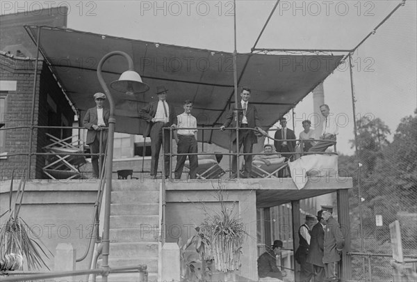 Strike breakers (subway), between c1915 and c1920. Creator: Bain News Service.