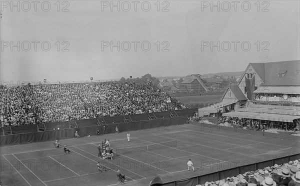 Williams vs Johnston [tennis], 1916. Creator: Bain News Service.