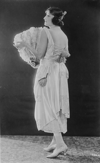 Roberta Arnold, between c1915 and c1920. Creator: Bain News Service.