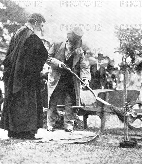 The King planting his oak at Rugby School, 1909. Creators: World's Graphic Press, Montague Dixon.