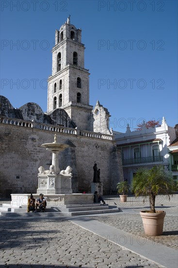 Plaza de San Francisco with the San Francisco de Asis in the background, Havana, Cuba, 2024. Creator: Ethel Davies.