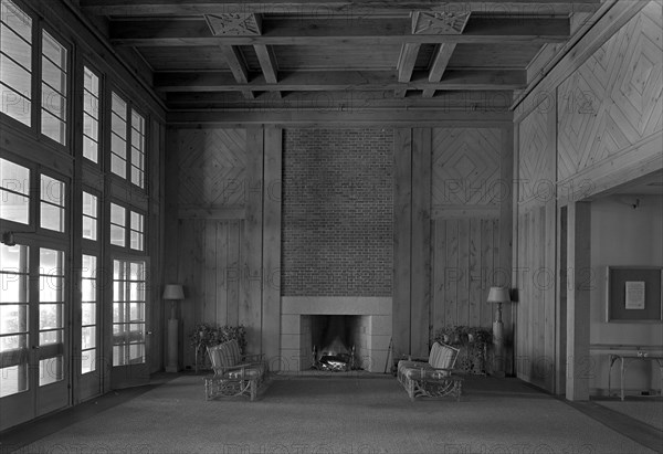 The Dunes Club, Narragansett, Rhode Island, 1939. Creator: Gottscho-Schleisner, Inc.