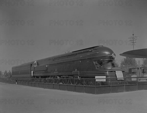 World's Fair, railroad exhibit locomotives, 1939. Creator: Gottscho-Schleisner, Inc.