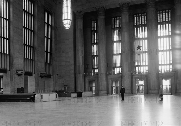 30th St. station, Philadelphia, Pennsylvania, 1945. Creator: Gottscho-Schleisner, Inc.