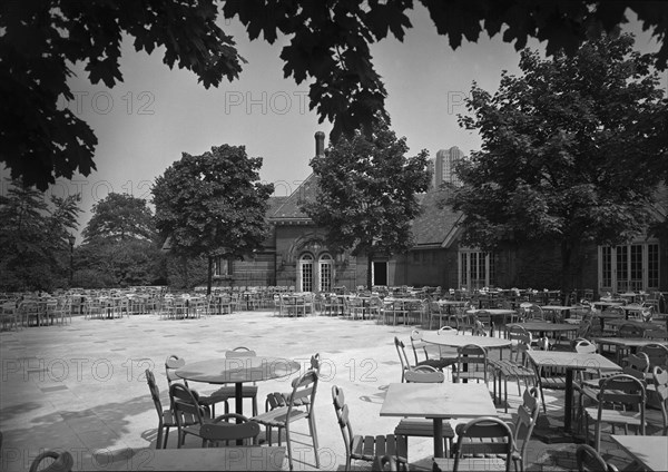 Tavern on the Green, Central Park, 1944. Creator: Gottscho-Schleisner, Inc.