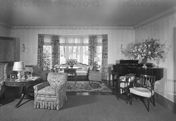 Guido R. Rahr, residence in Manitowoc, Wisconsin, 1945. Creator: Gottscho-Schleisner, Inc.