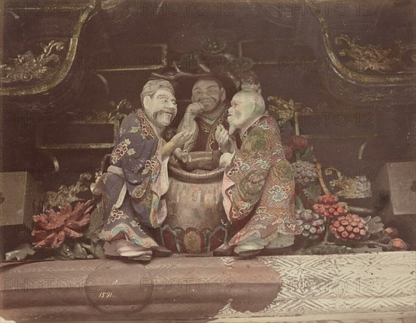 Carving Images in the Top of the Great Gate, at Nikko, 1870s-1890s. Creator: Kusakabe Kimbei.