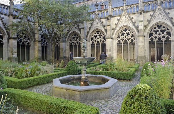 Cloister, St. Martin's Cathedral, Utrecht, Netherlands, 2013.  Creator: LTL.