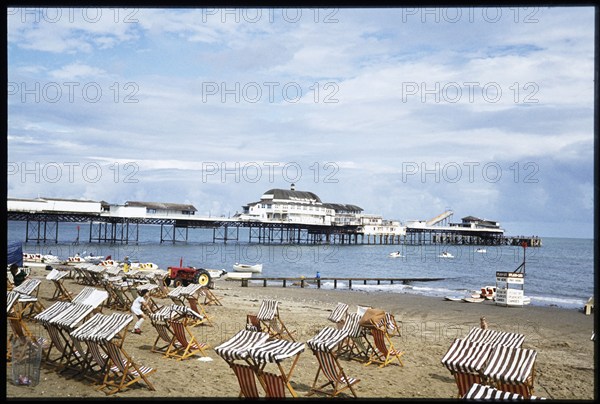 Esplanade, Shanklin Pier, Shanklin, Isle of Wight, 1982. Creator: Dorothy Chapman.