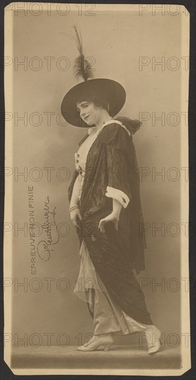 Portrait of a woman, about 1900. Creator: Charles Reutlinger.