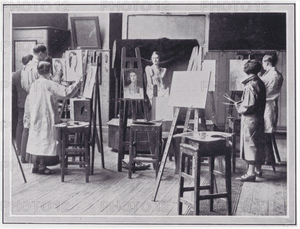 Photo from 'The Sphere' in the women's Large Life Room of a group of students working from..., c1925 Creator: Unknown.