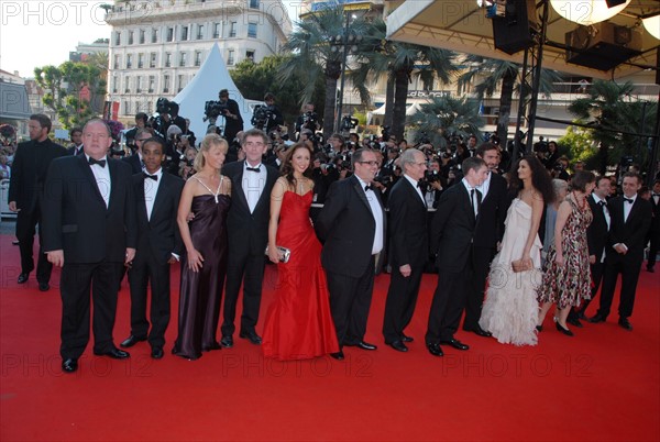 2009 Cannes Film Festival: Equipe du film "Looking for Eric"