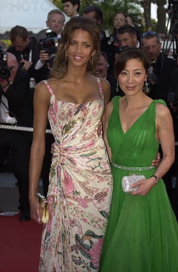 Noémie Lenoir et Michèle Yeoh