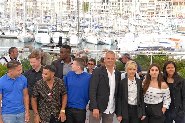 Crew of the film "L'Atelier", 2017 Cannes Film Festival