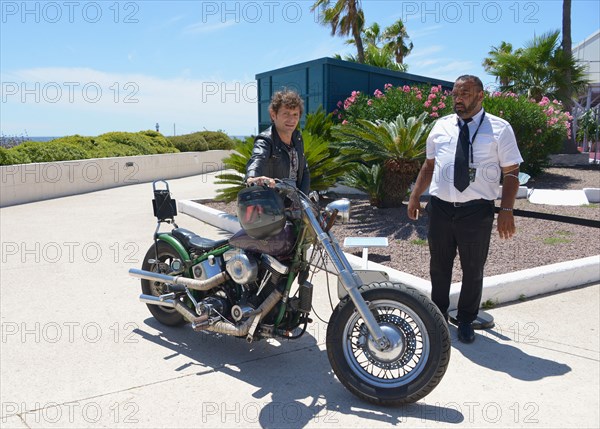 Photocall du film "Les Héroïques", Festival de Cannes 2021