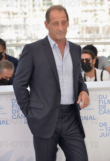 Photocall du film "Titane", Festival de Cannes 2021