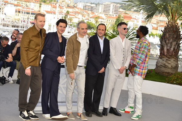 Photocall de la série "Irma Vep", Festival de Cannes 2022