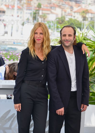 Photocall du film "Chronique d'une liaison passagère", Festival de Cannes 2022