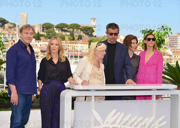 Photocall du film "L'été dernier", Festival de Cannes 2023