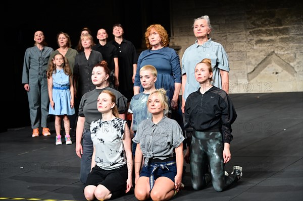 Festival d'Avignon IN 2024 : "Mothers. A song for wartime"