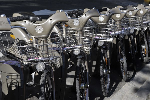 Station Velib' Saint-Maurice