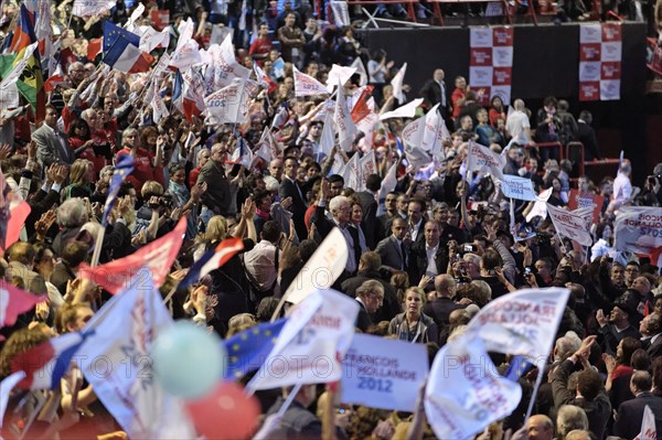 Meeting de François Hollande au Palais Omnisports de Paris Bercy