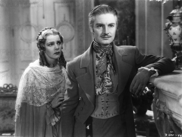 ELISSA LANDI and ROBERT DONAT in THE COUNT OF MONTE CRISTO 1934 director ROWLAND V. LEE novel Alexandre Dumas screenplay Philip Dunne Dan Totheroh  and Rowland V. Lee cinematography J. Peverell Marley music Alfred Newman producer Edward Small Reliance Productions / United Artists