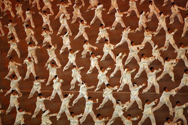 opening ceremony   Eršffnungsfeier im Olympiastadion Olympische Sommerspiele 2008 in Peking olympic summer games in Beijing 2008 Stadium of the opening ceremony of the winter olympic games 2022 Nationalstadium © diebilderwelt / Alamy Stock